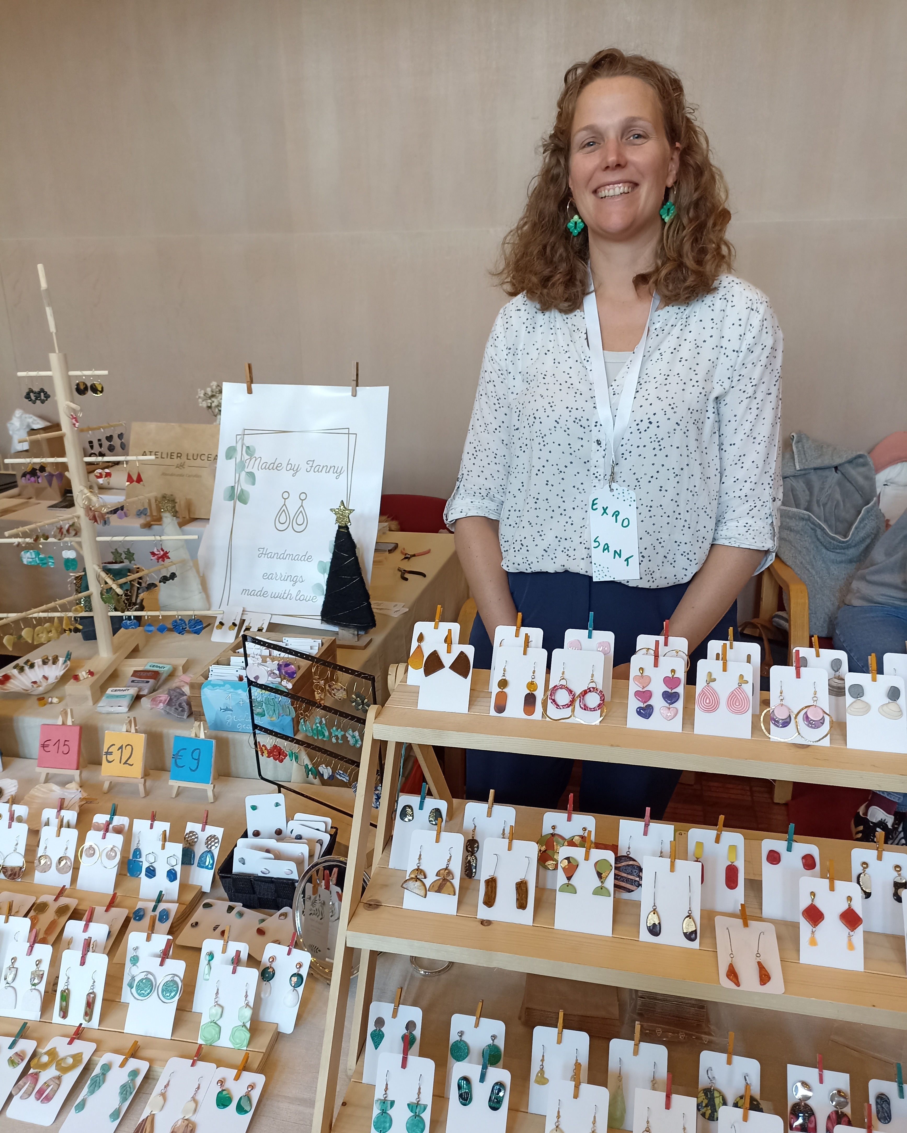 Fanny dans son atelier