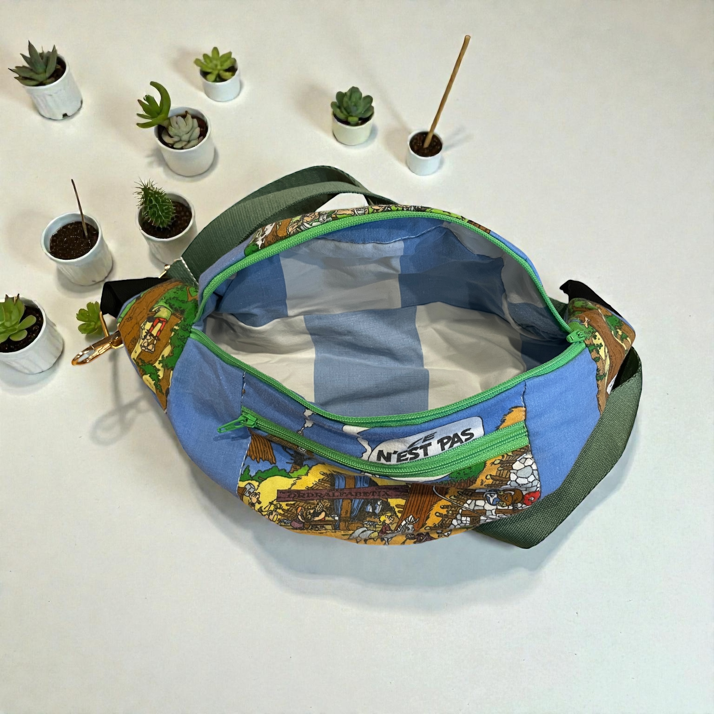 sac banane Astérix — visuel 4