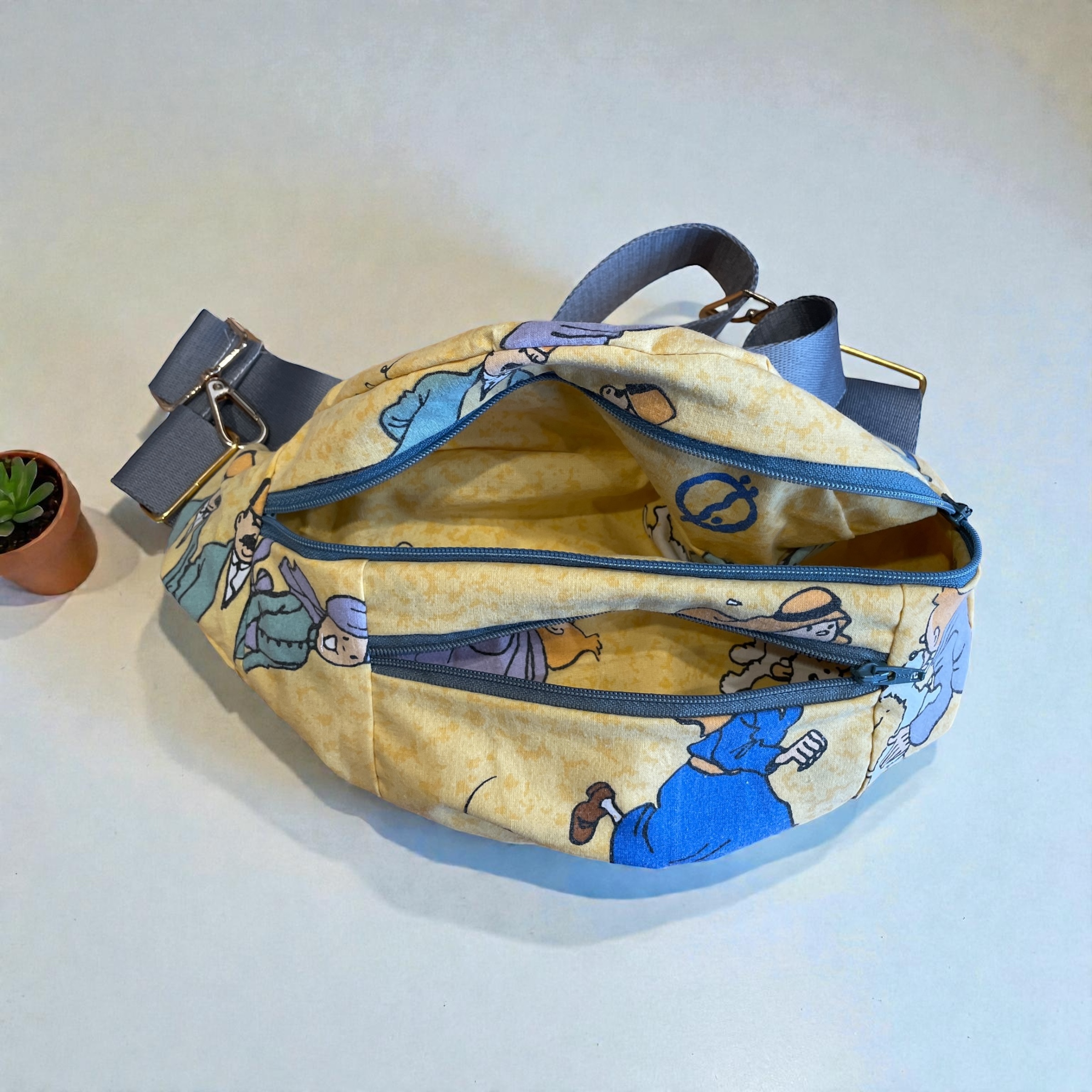 sac banane Tintin — visuel 4