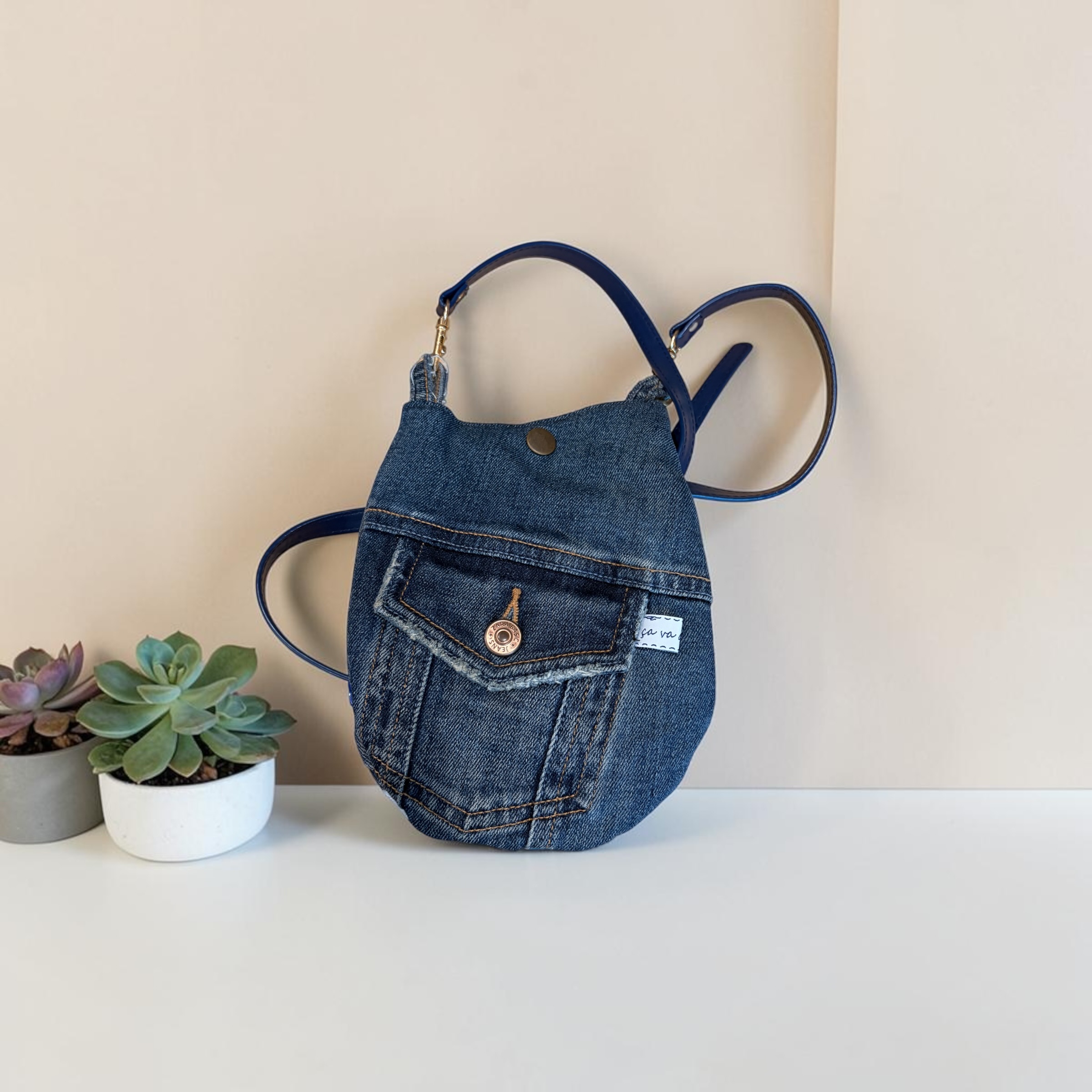 sac pochette bandoulière en jeans upcycles 5 — visuel 3