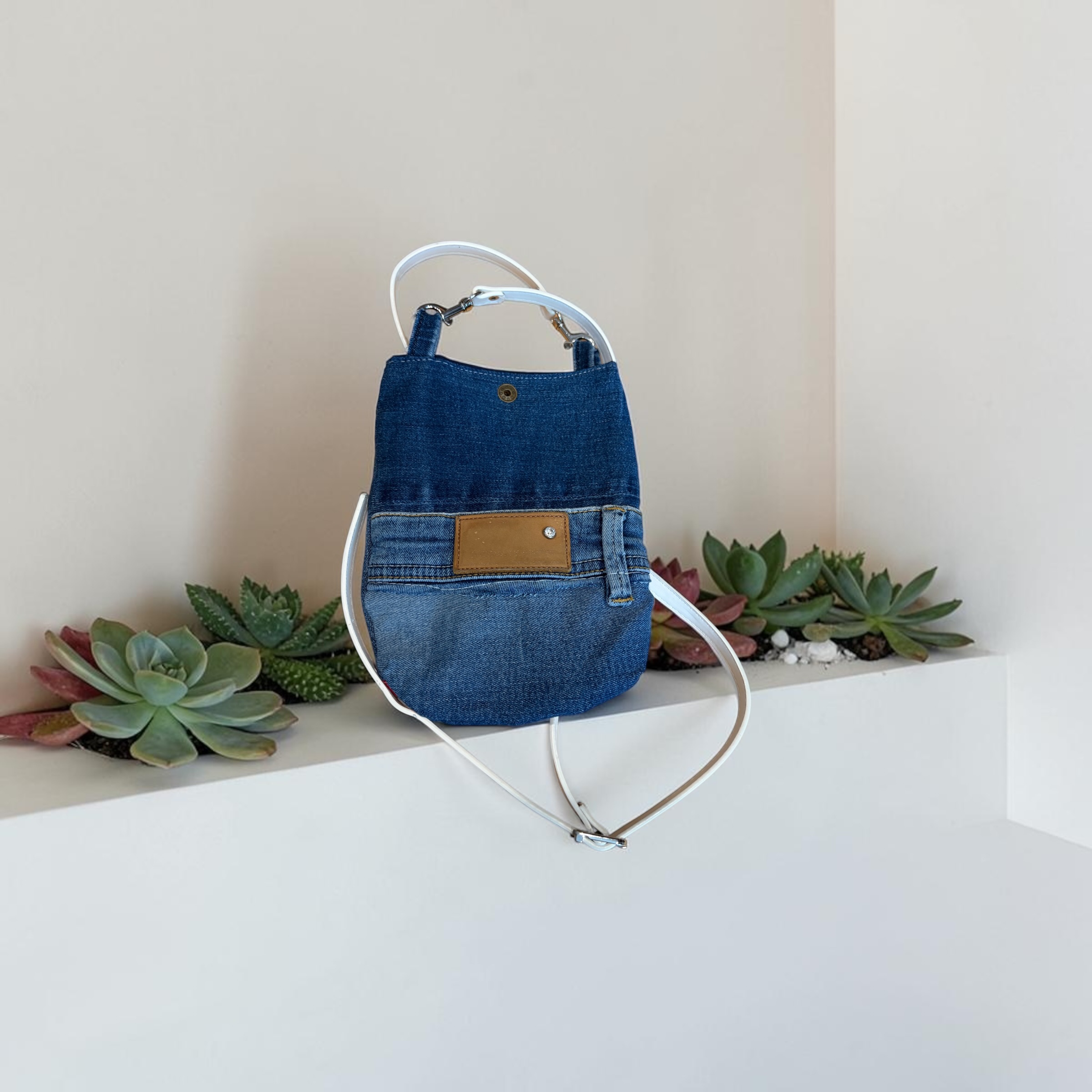 sac pochette bandoulière en jeans upcyclés 8 — visuel 3