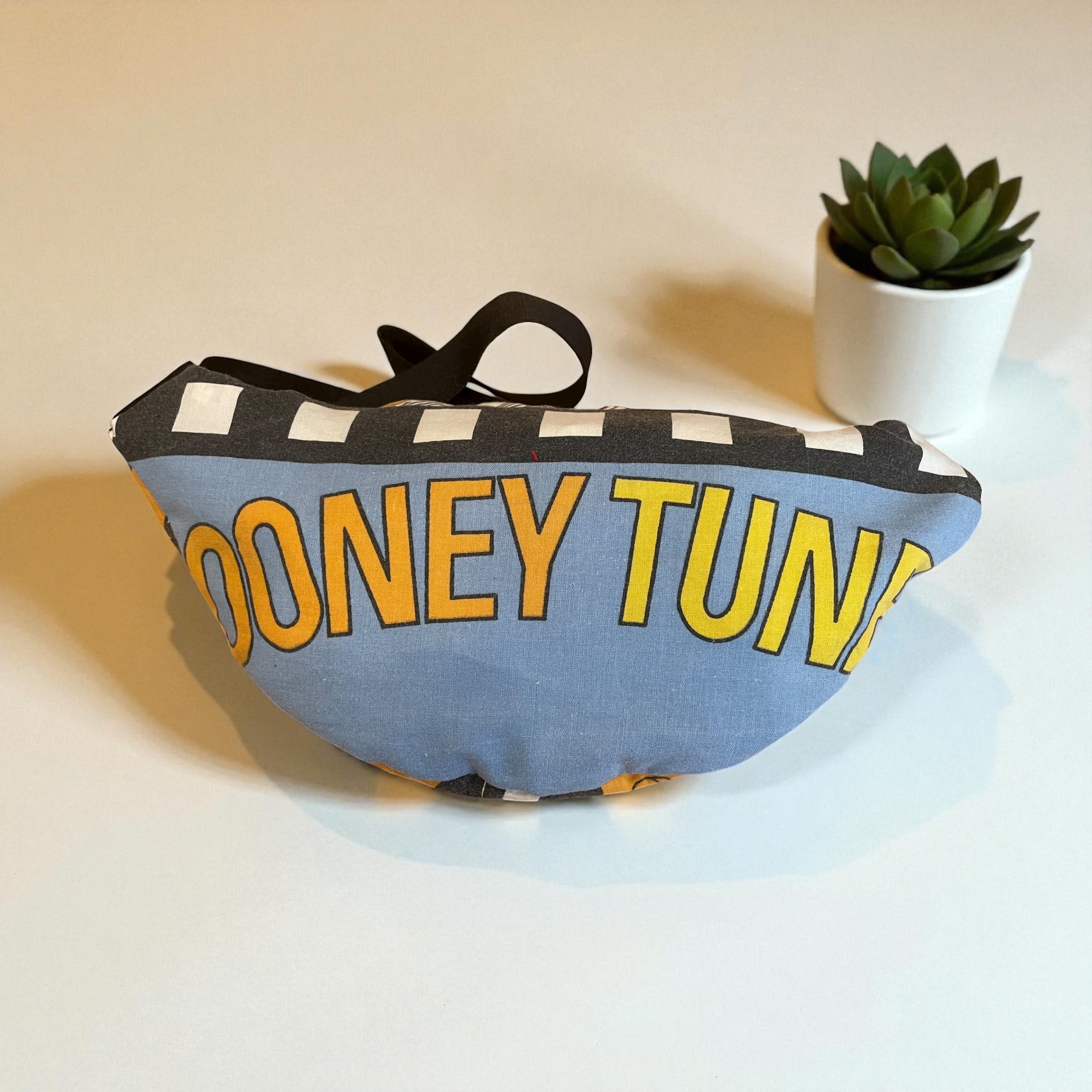 sac banane Titi & Grosminet — visuel 3