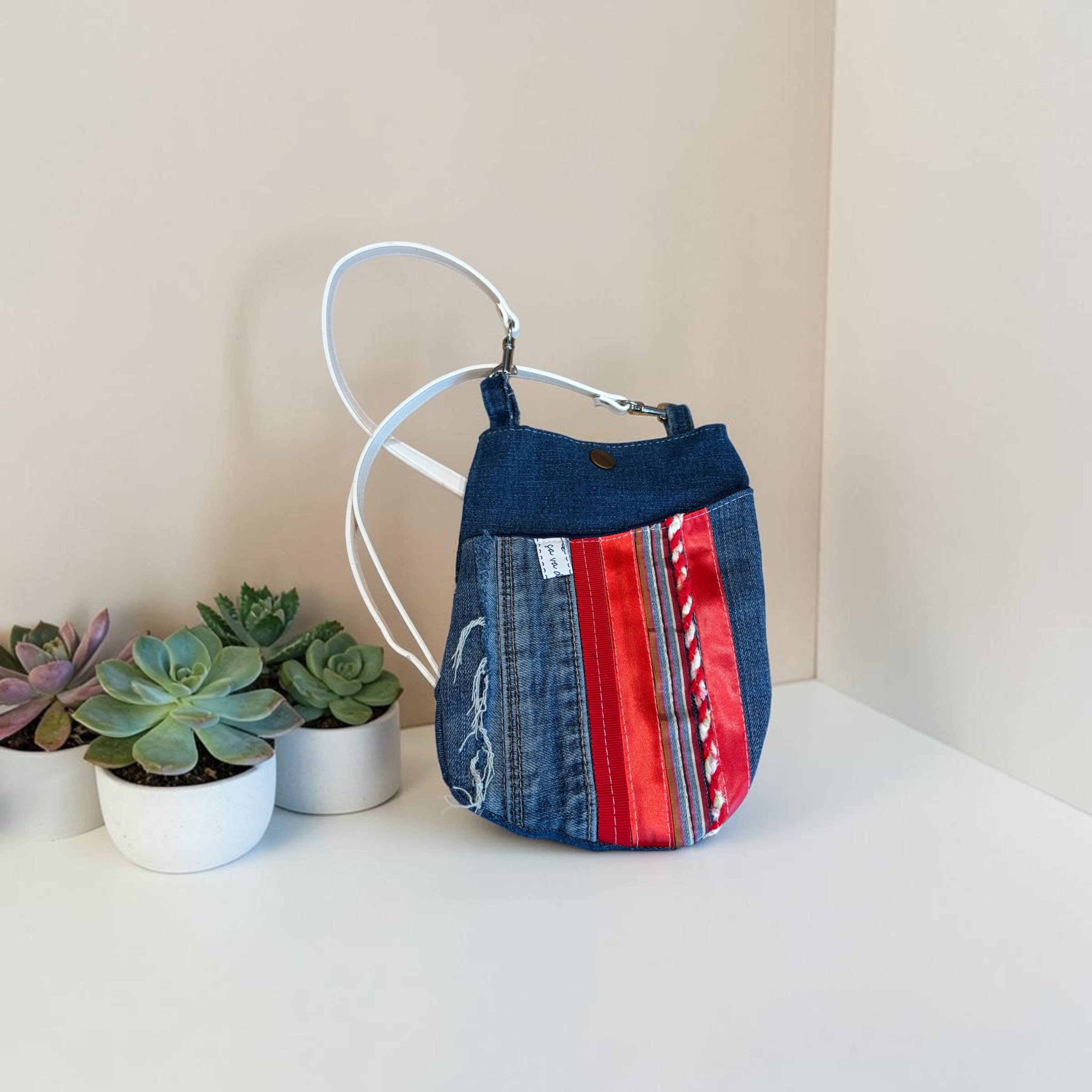 sac pochette bandoulière en jeans upcyclés 8 — visuel 1