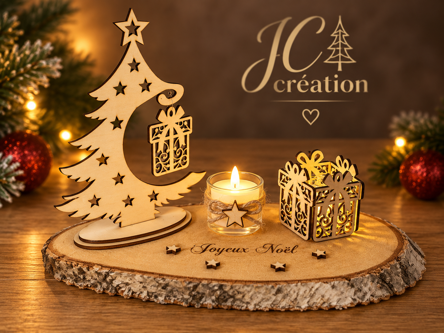 Scène de Noël lumineuse en bois – Sapin & Cadeau — visuel 1