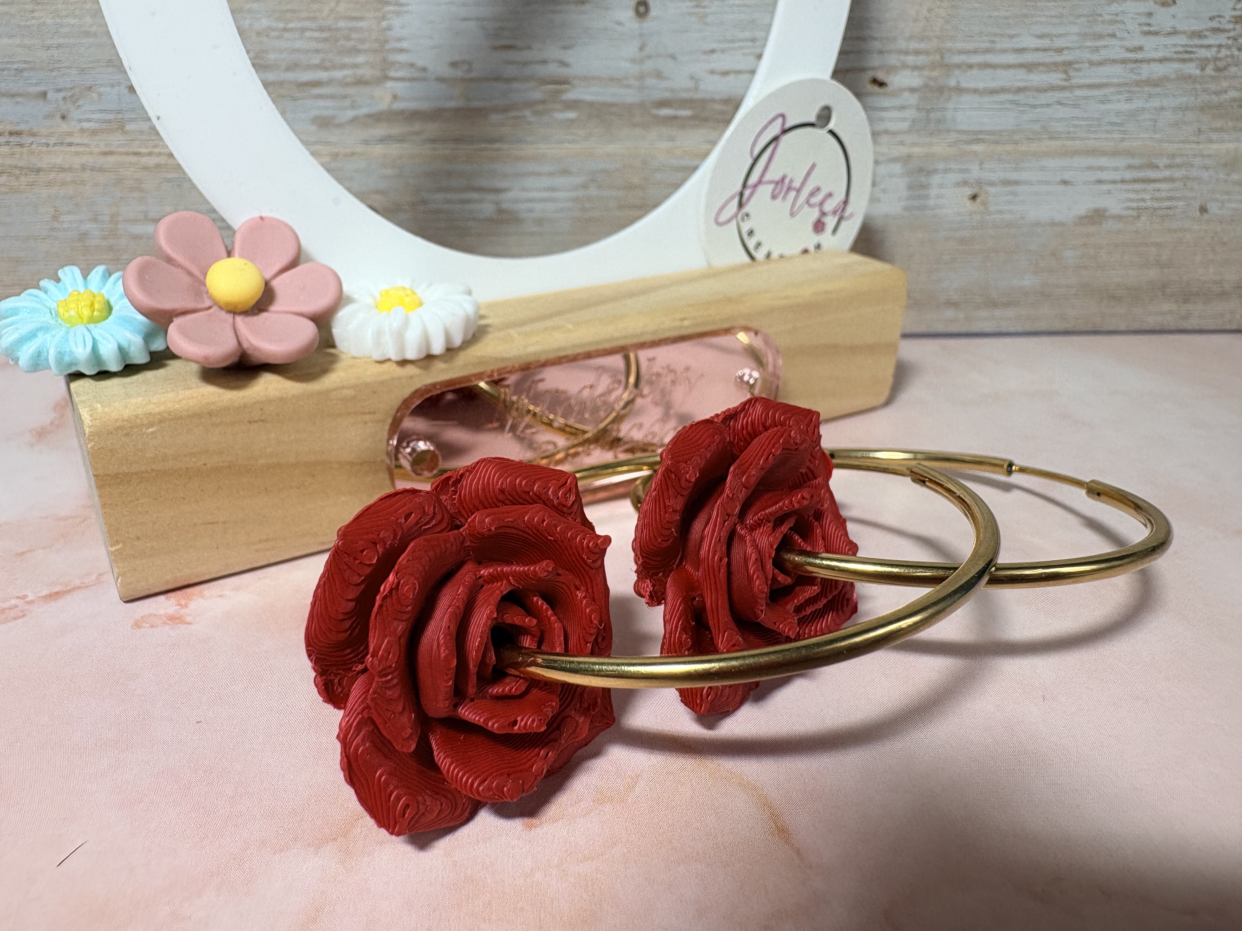 Pampilles roses rouge pour créoles – Breloques rose en impression 3D – Bijoux interchangeables – Accessoires pour grandes créoles — visuel 1