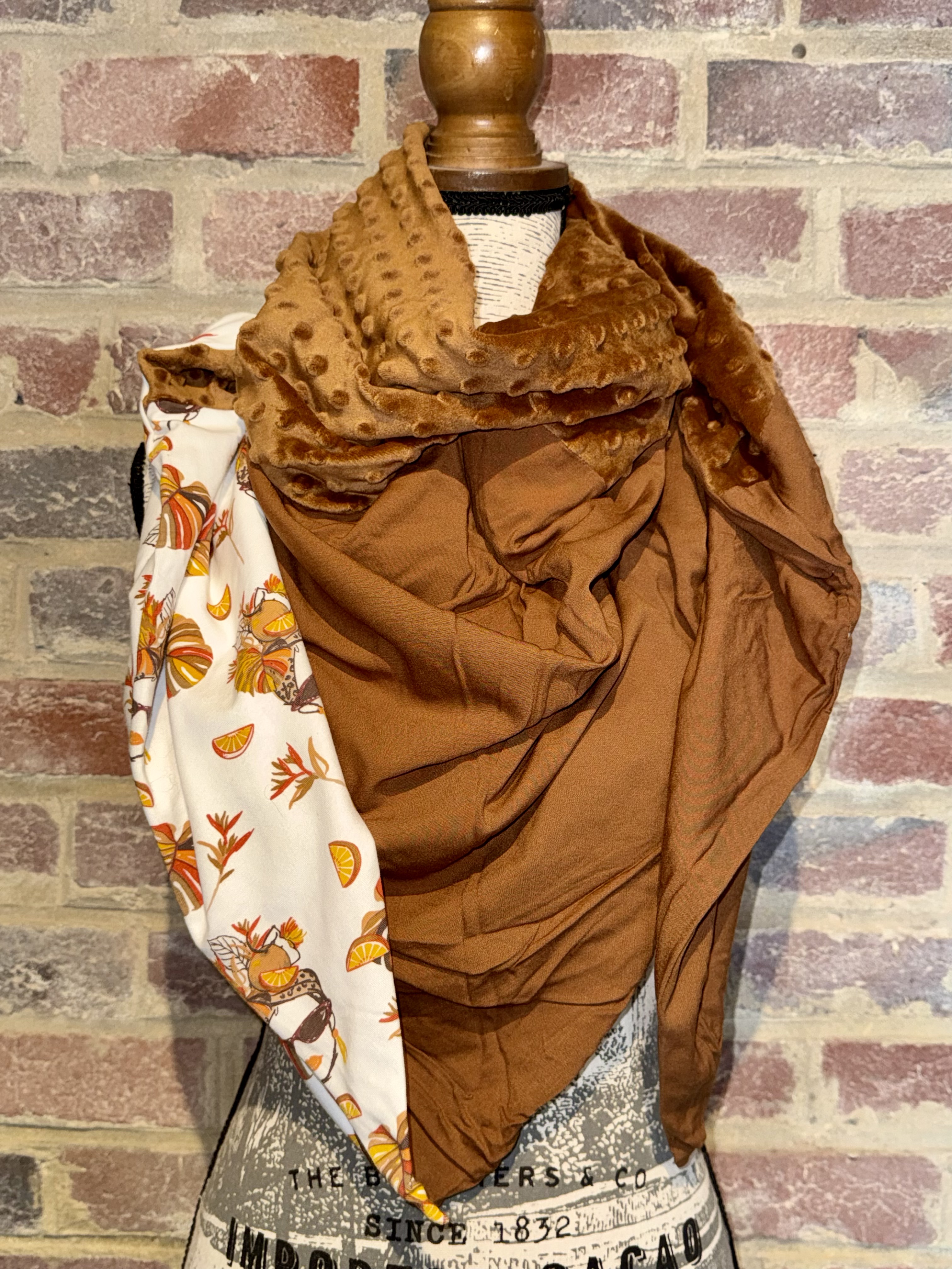 Grand foulard triangle — visuel 3