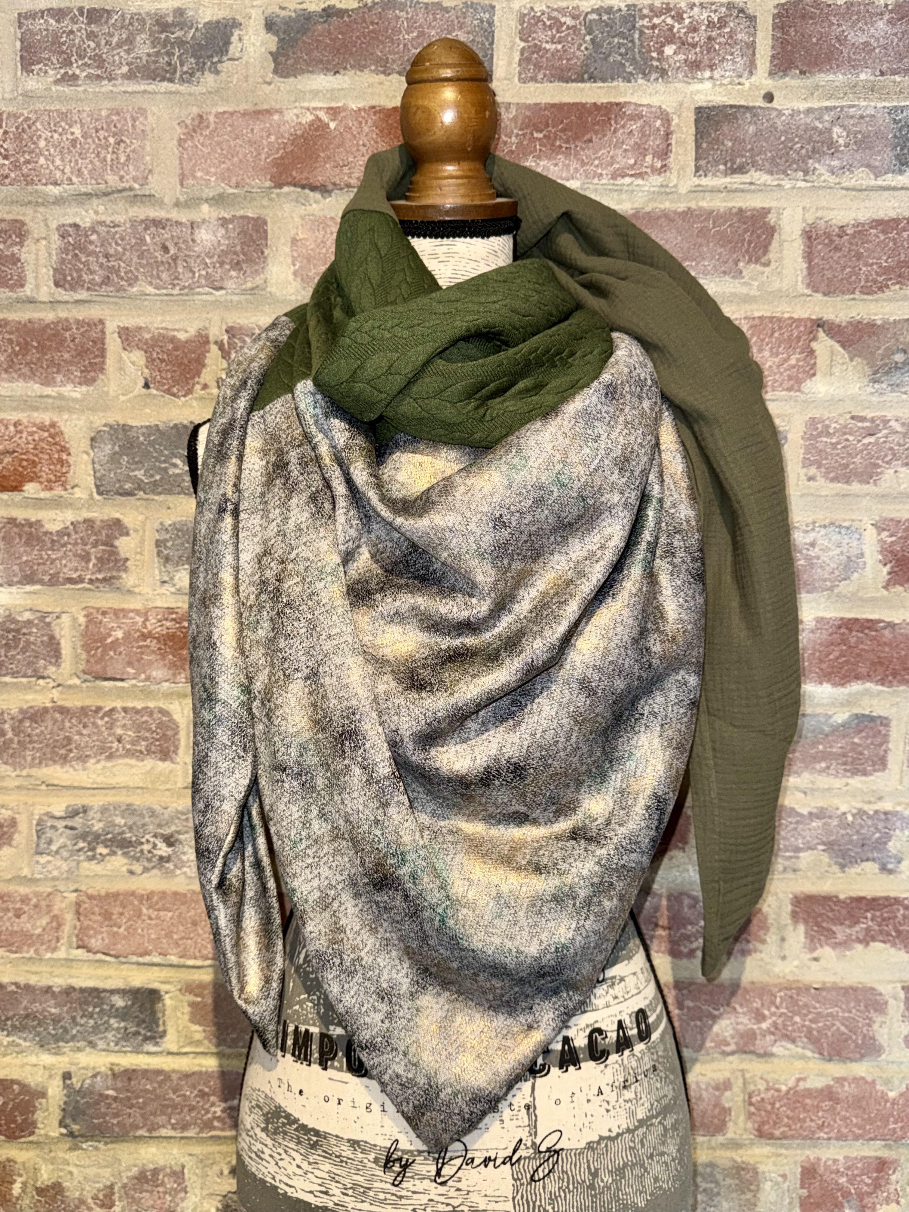 Grand foulard triangle — visuel 1