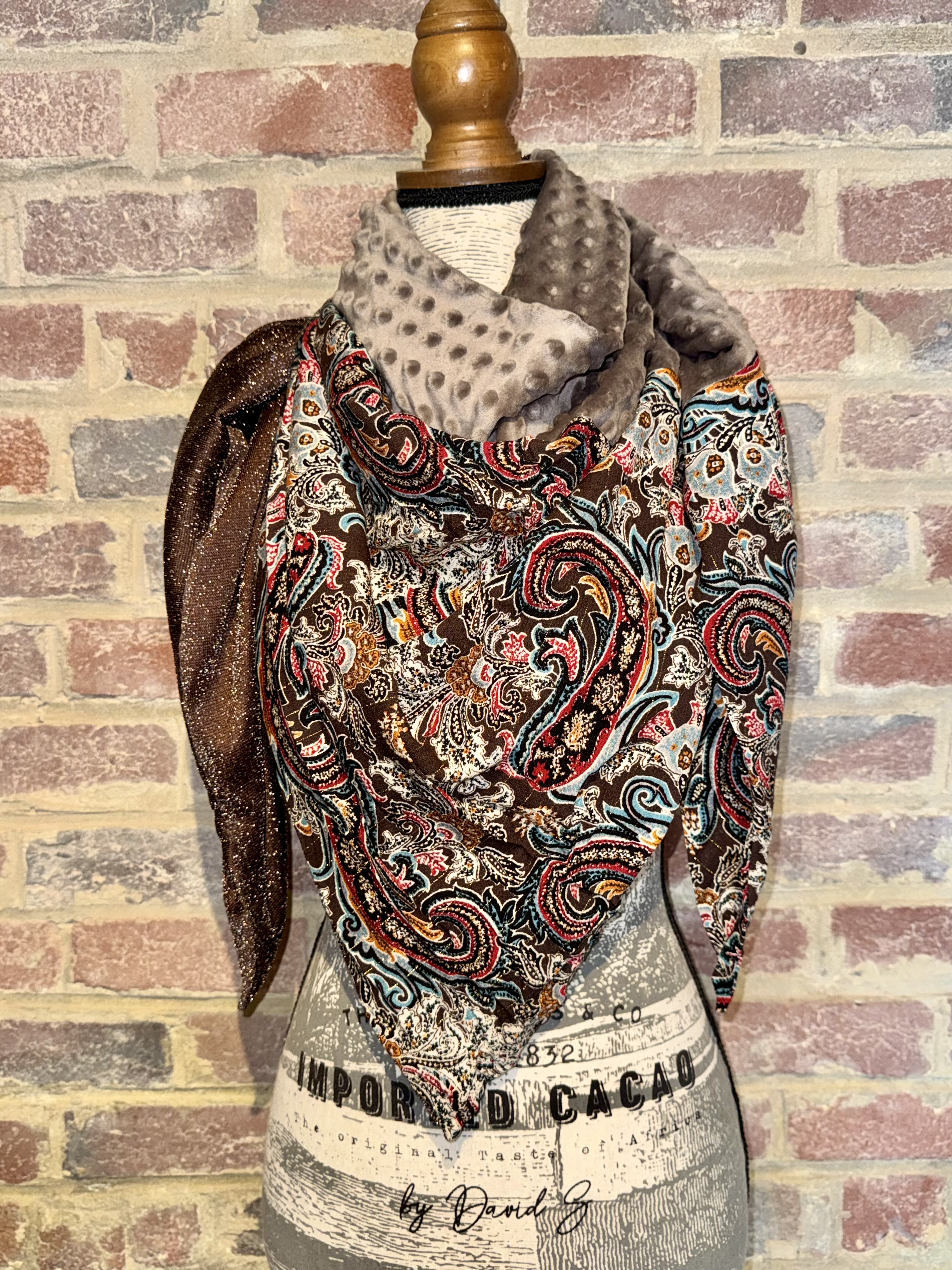 Grand foulard triangle — visuel 1