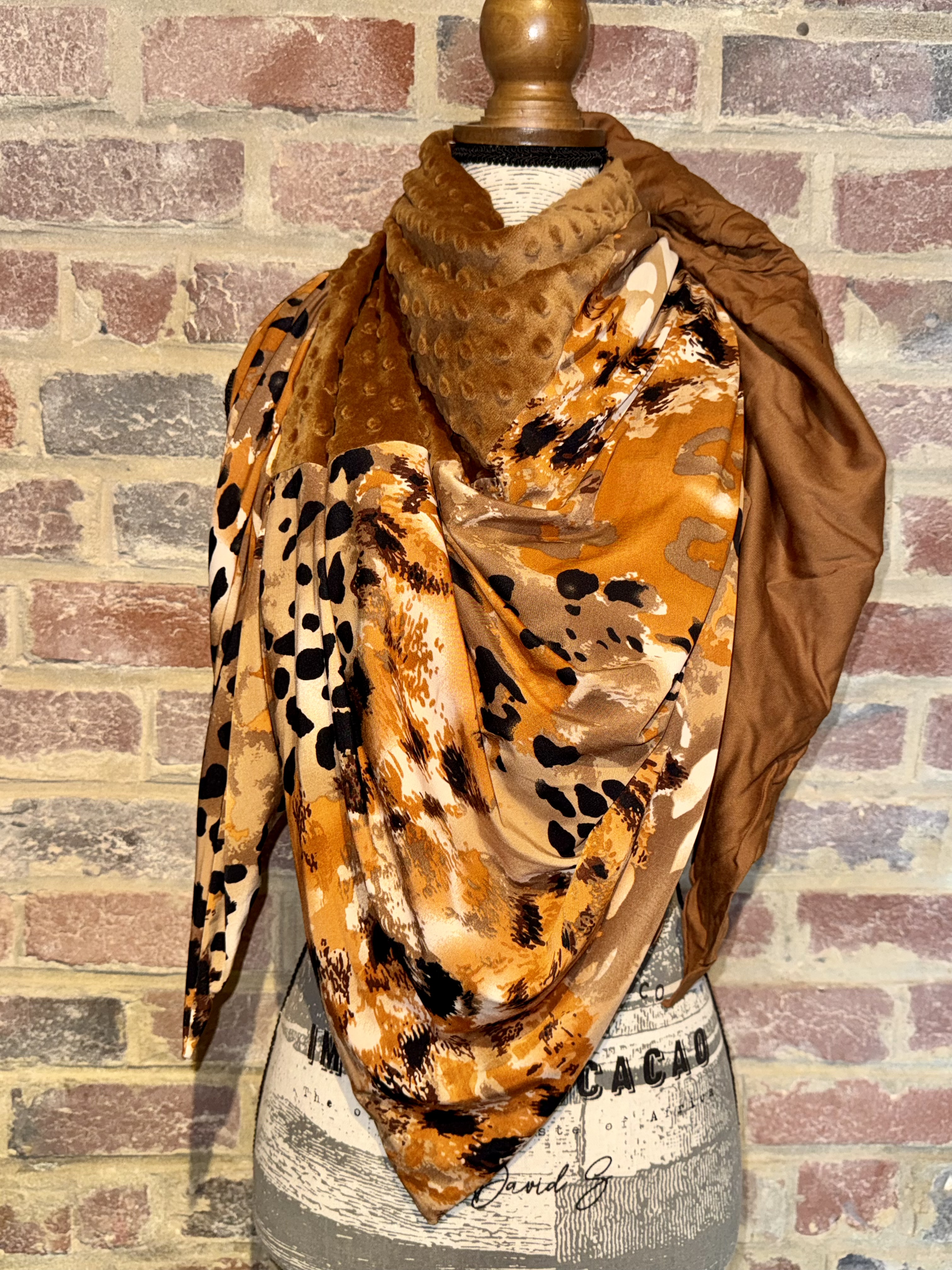 Grand foulard triangle — visuel 1