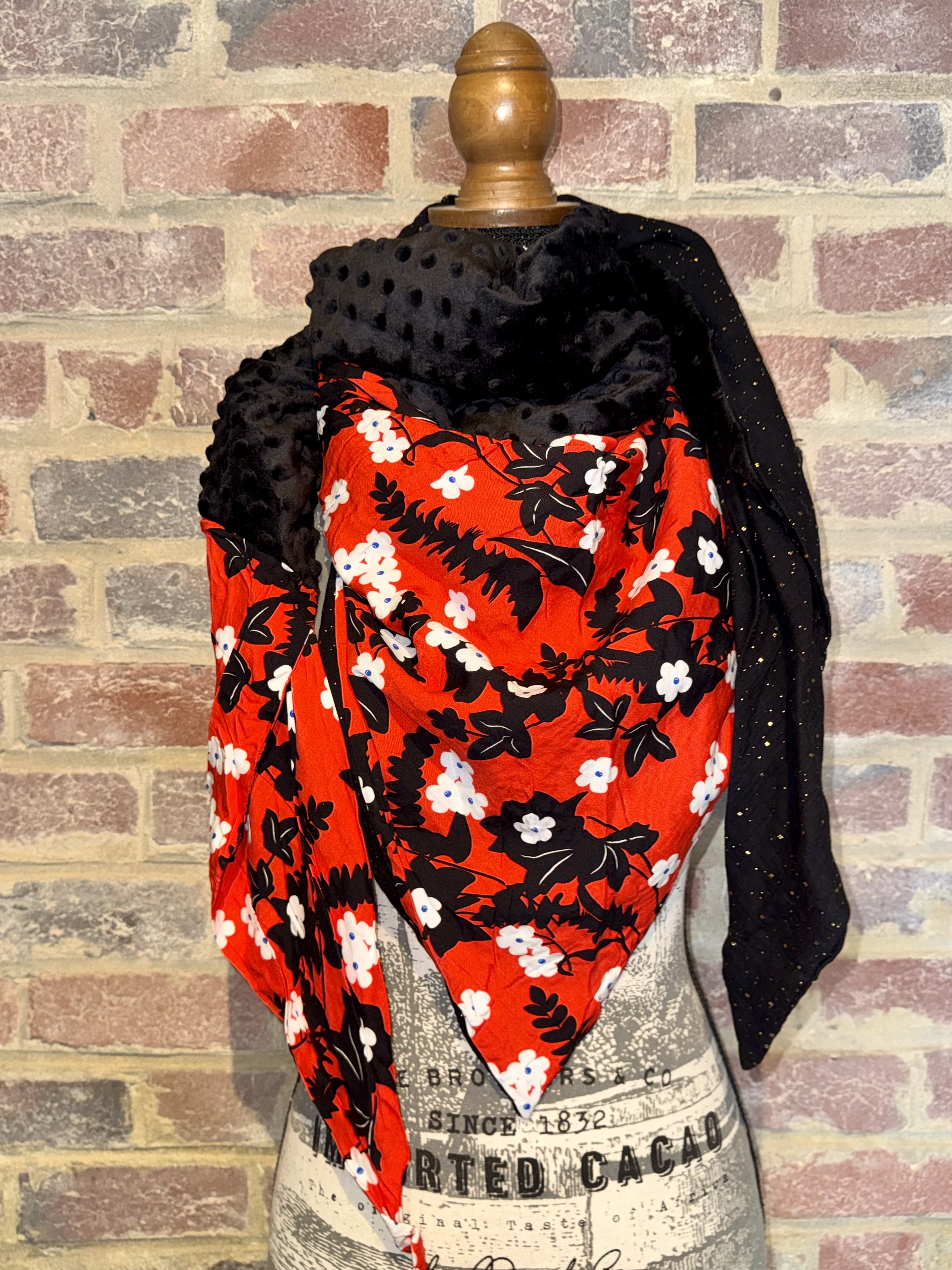 Grand foulard triangle — visuel 1