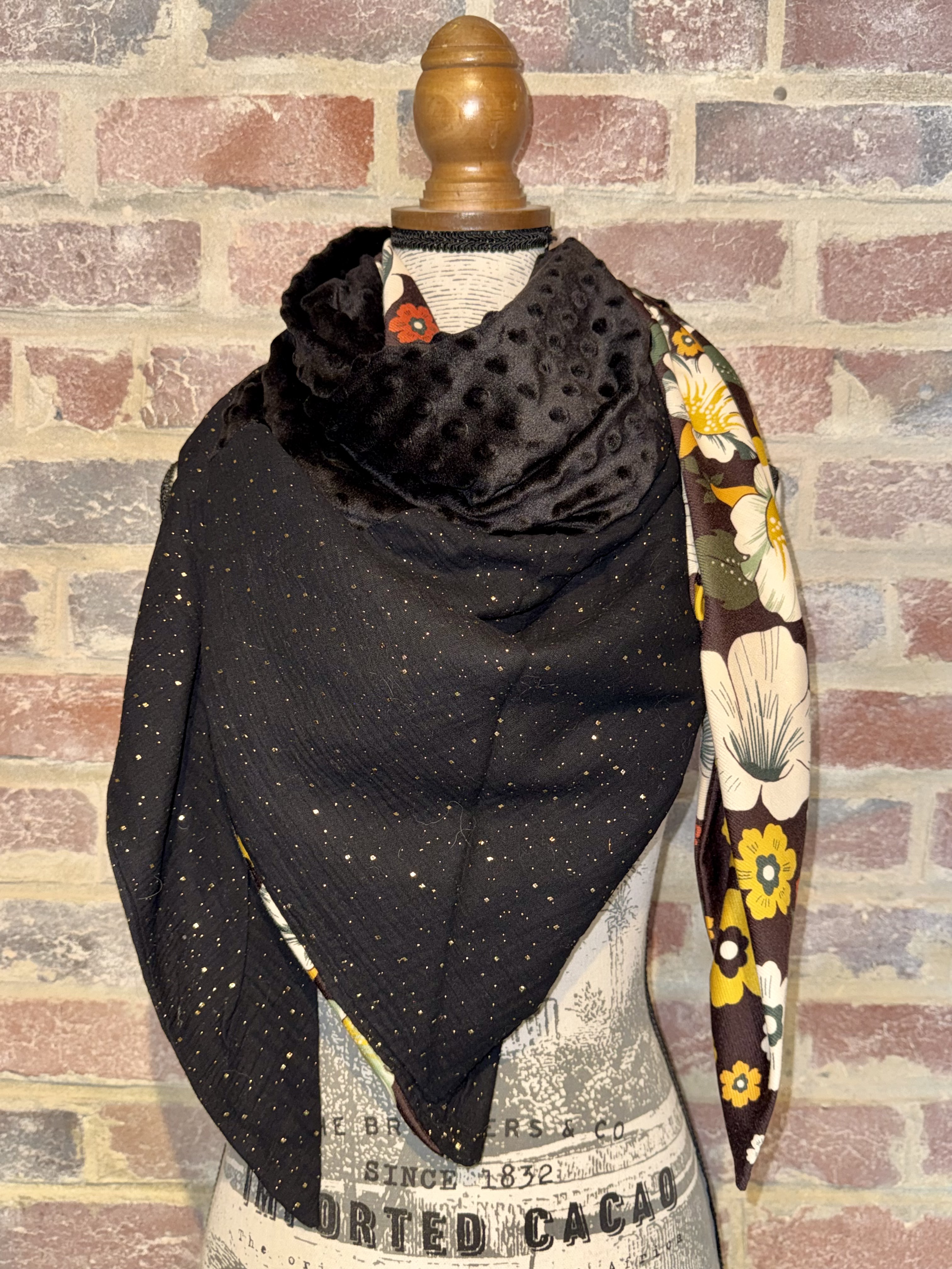 Grand foulard triangle — visuel 3