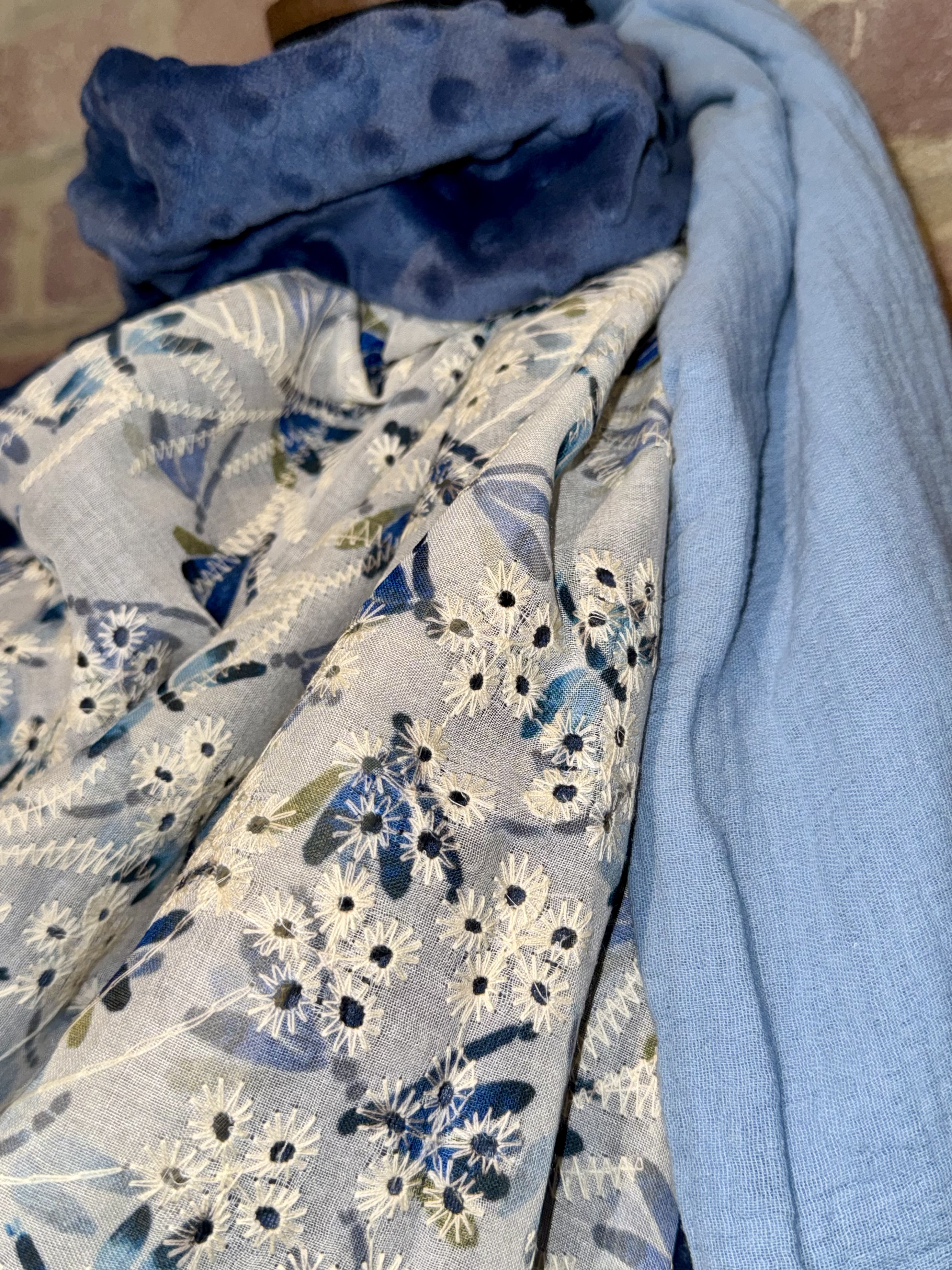 Grand foulard triangle — visuel 2