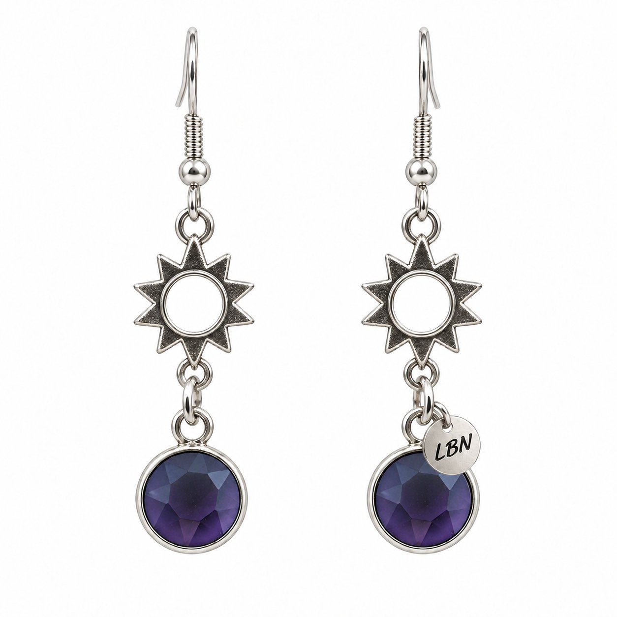 Boucles d'oreilles symétriques – Soleils argentés et cristaux mauve foncé — visuel 1