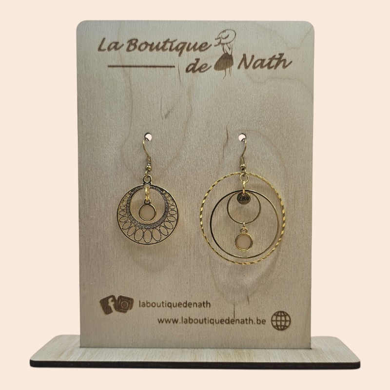 Boucles d'oreilles asymétriques – Cercles & touche de beige — visuel 1