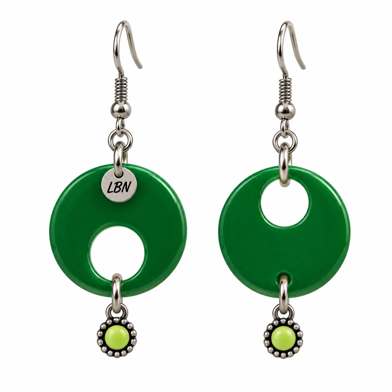 Boucles d'oreilles asymétriques – Donuts verts et breloques anis — visuel 1