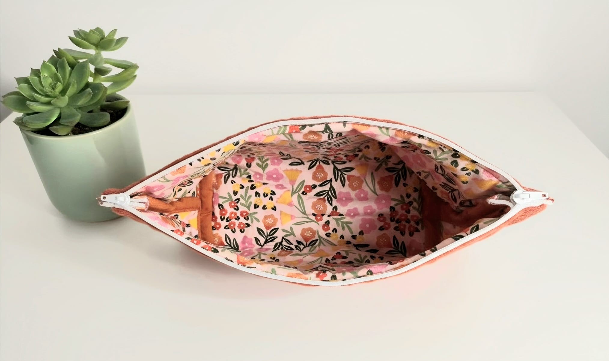 La trousse nid d'abeille — visuel 1