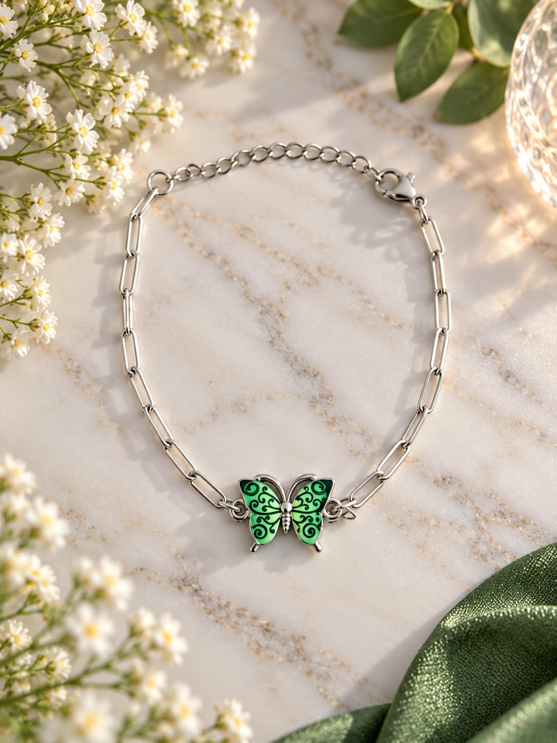 Bracelet papillon vert et argenté – Chaîne en acier inoxydable — visuel 1