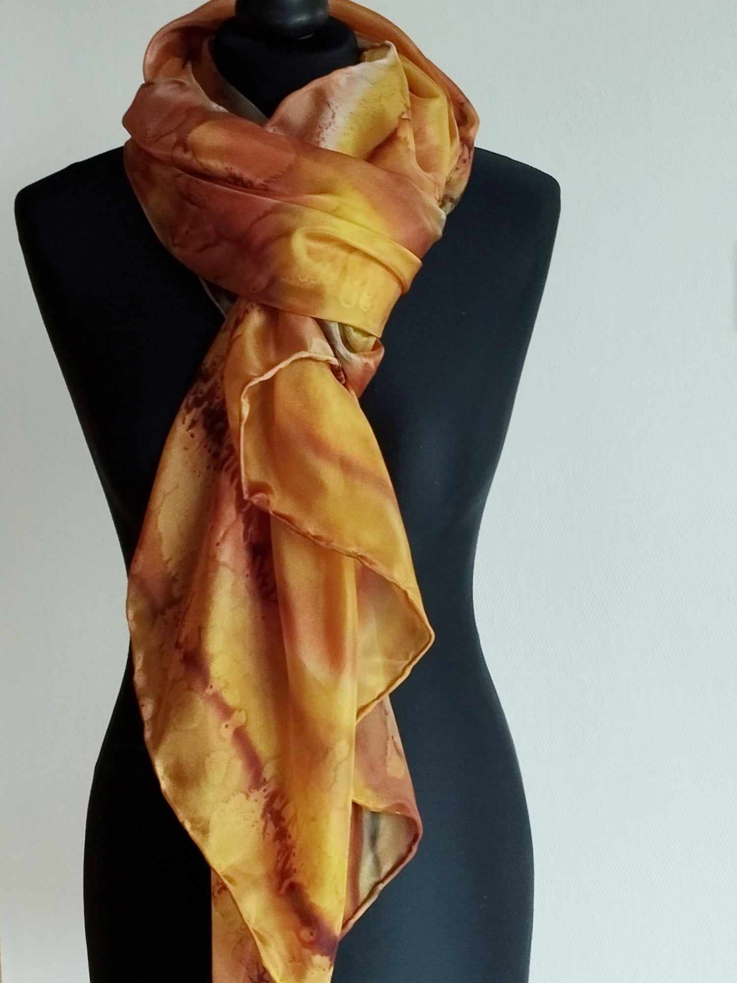 Écharpe, grand foulard en soie — visuel 1