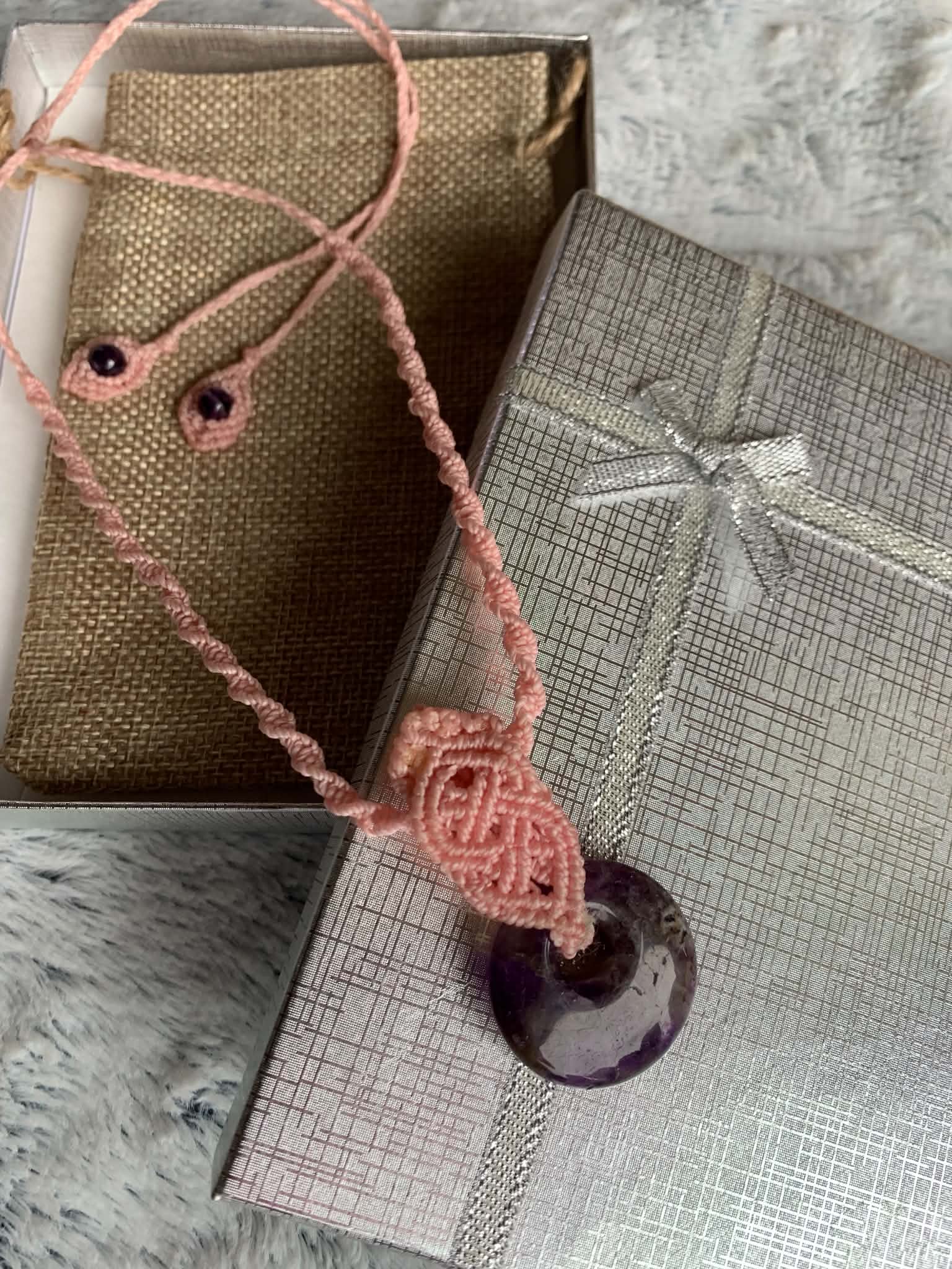Collier artisanal ajustable pierre d'améthyste — visuel 1