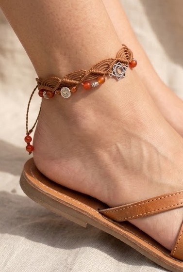 2 en 1 Bracelet / Chevillière Artisanale en Micro-Macramé — visuel 1