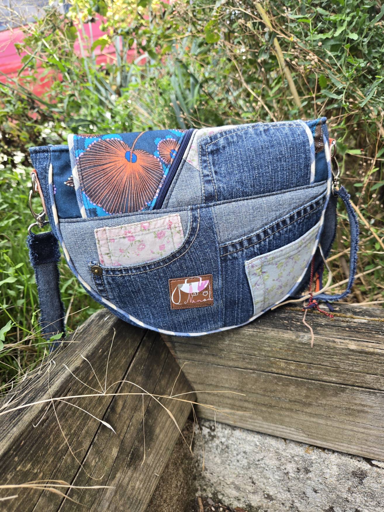 Sac à rabat upcyclé " Mango" — visuel 1