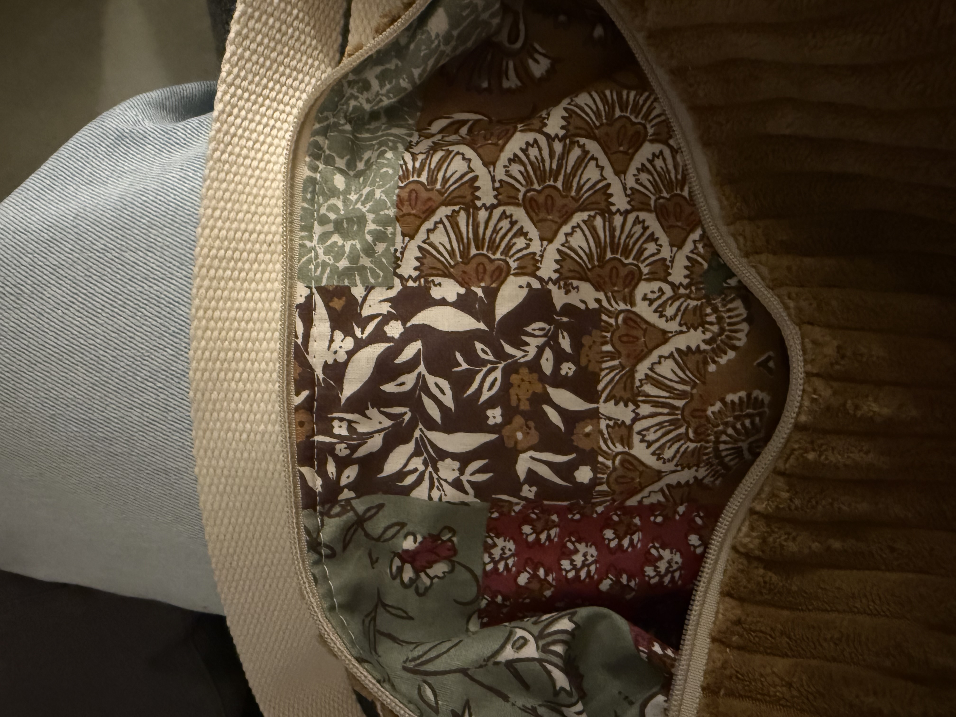 sac demi lune unique en velours grosses côtes uni — visuel 2