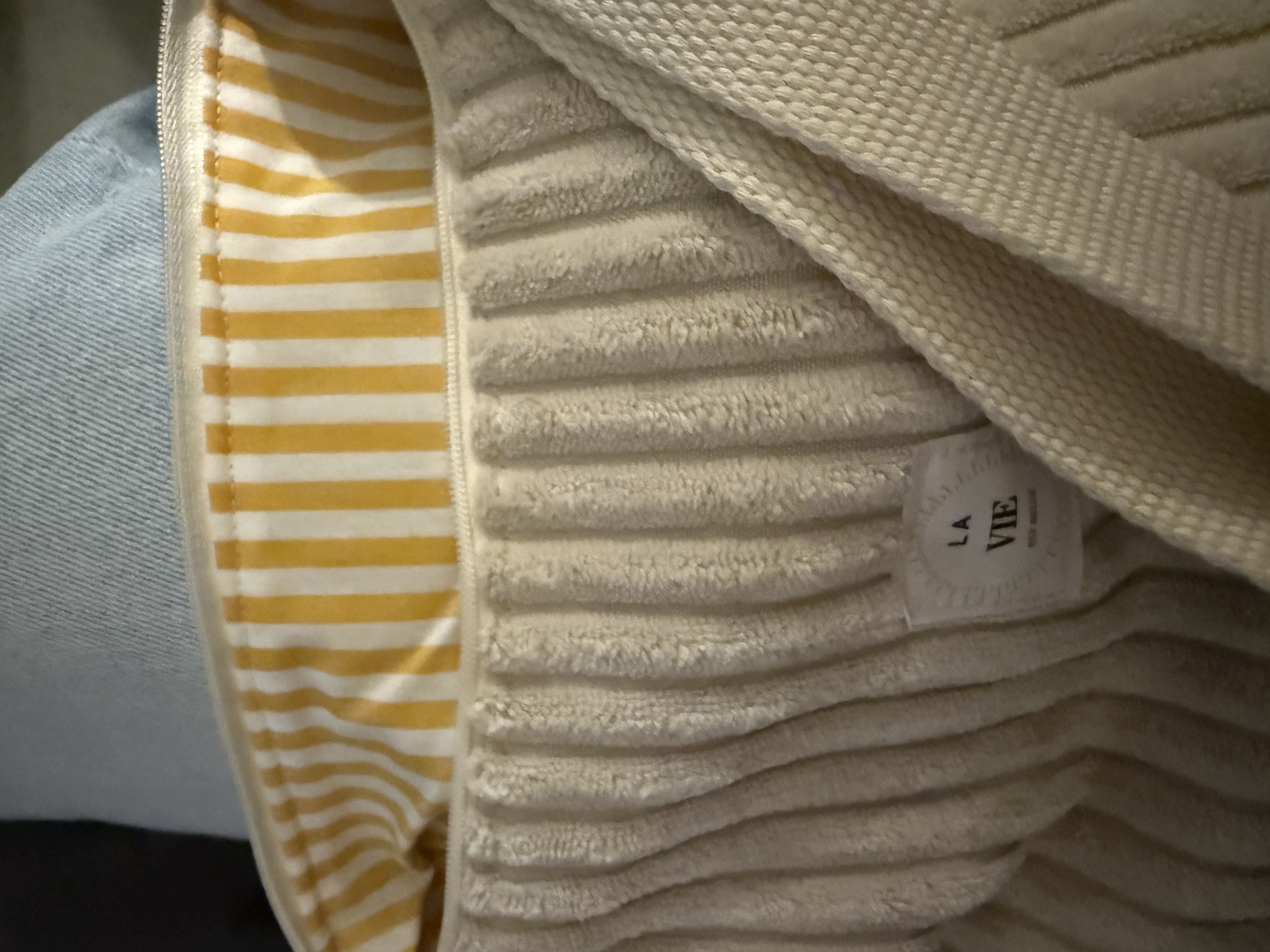 sac demi lune unique en velours grosses côtes uni — visuel 2