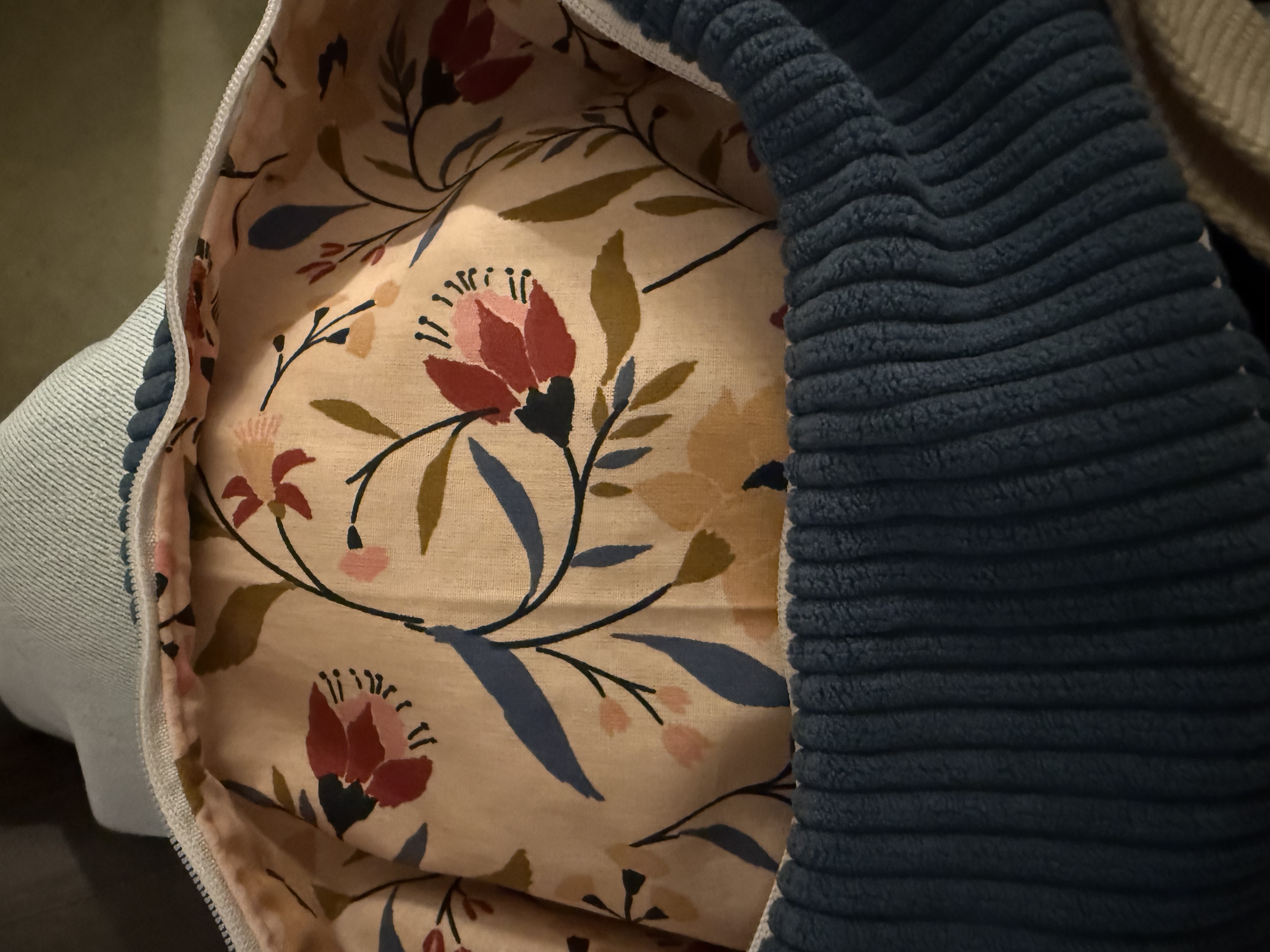 sac demi lune unique en velours côtelé uni — visuel 2