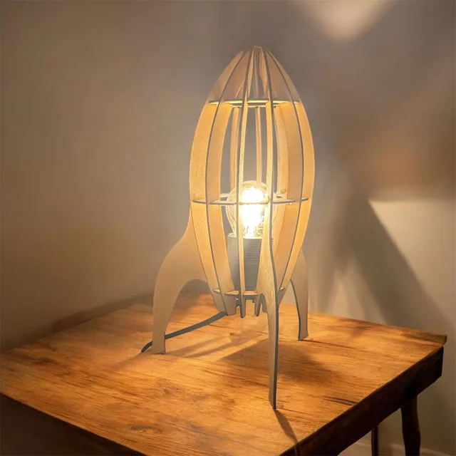 Lampe bois fusée — vue 1